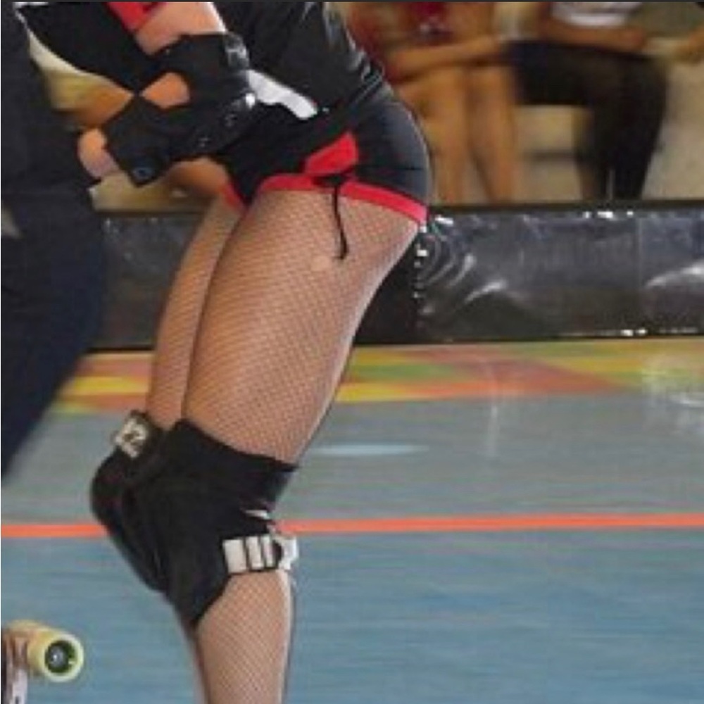 Iron Doll Lift and Separate Shorts
